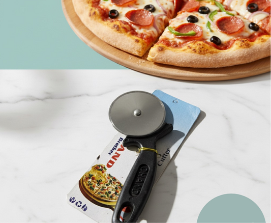 Pizza cutter