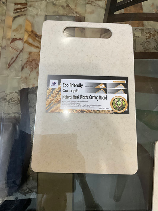 Natural husk plastic cutting board large